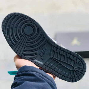 Giay Nike Jordan 1 Low trang tho cam