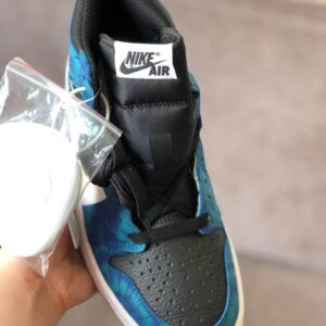 Jordan Xanh Bien