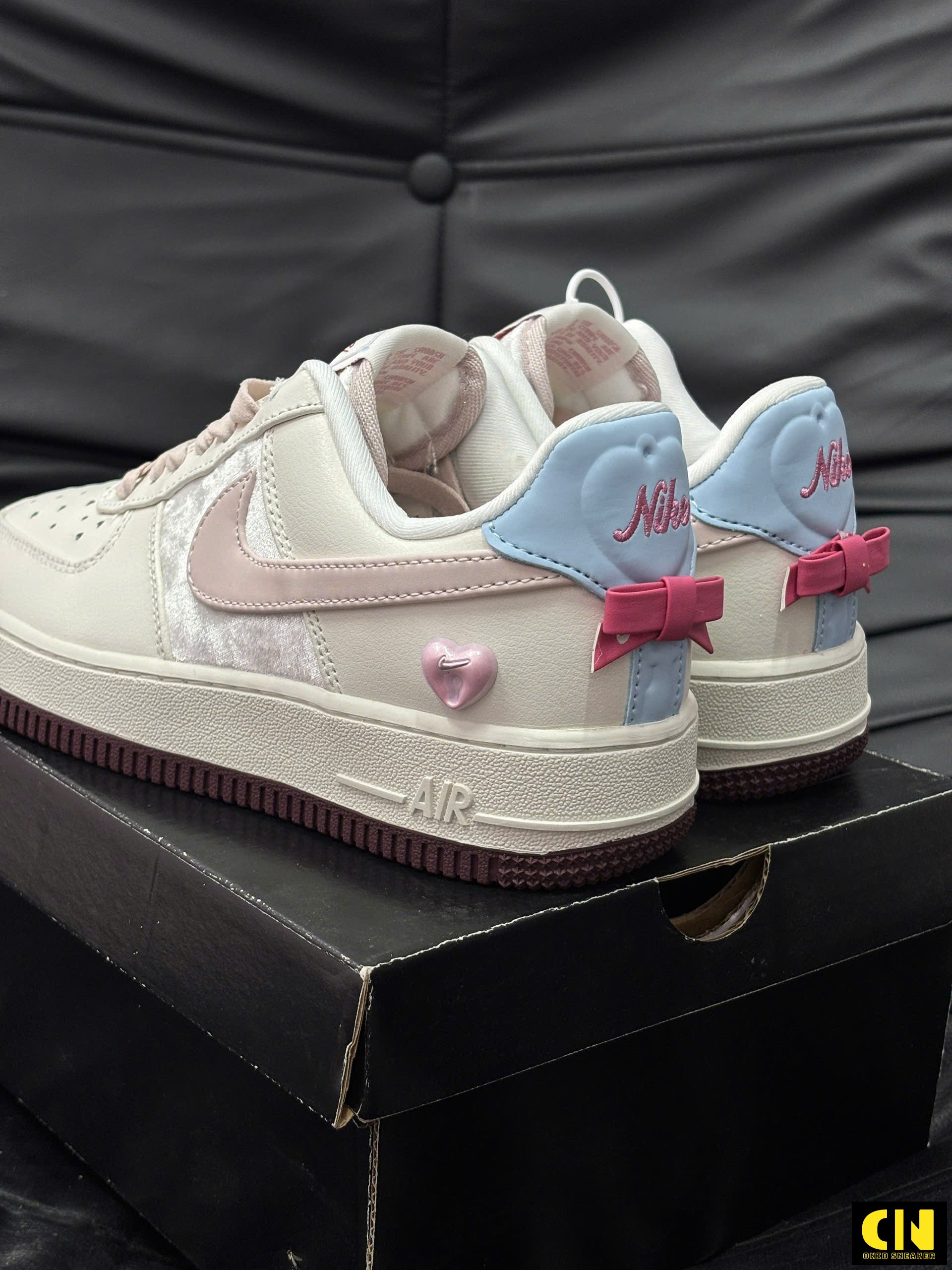 Giày Af1 Valentine 2026 Trắng Hồng Xanh Giày AF1 Valentine 2026 Trắng Hồng Xanh
