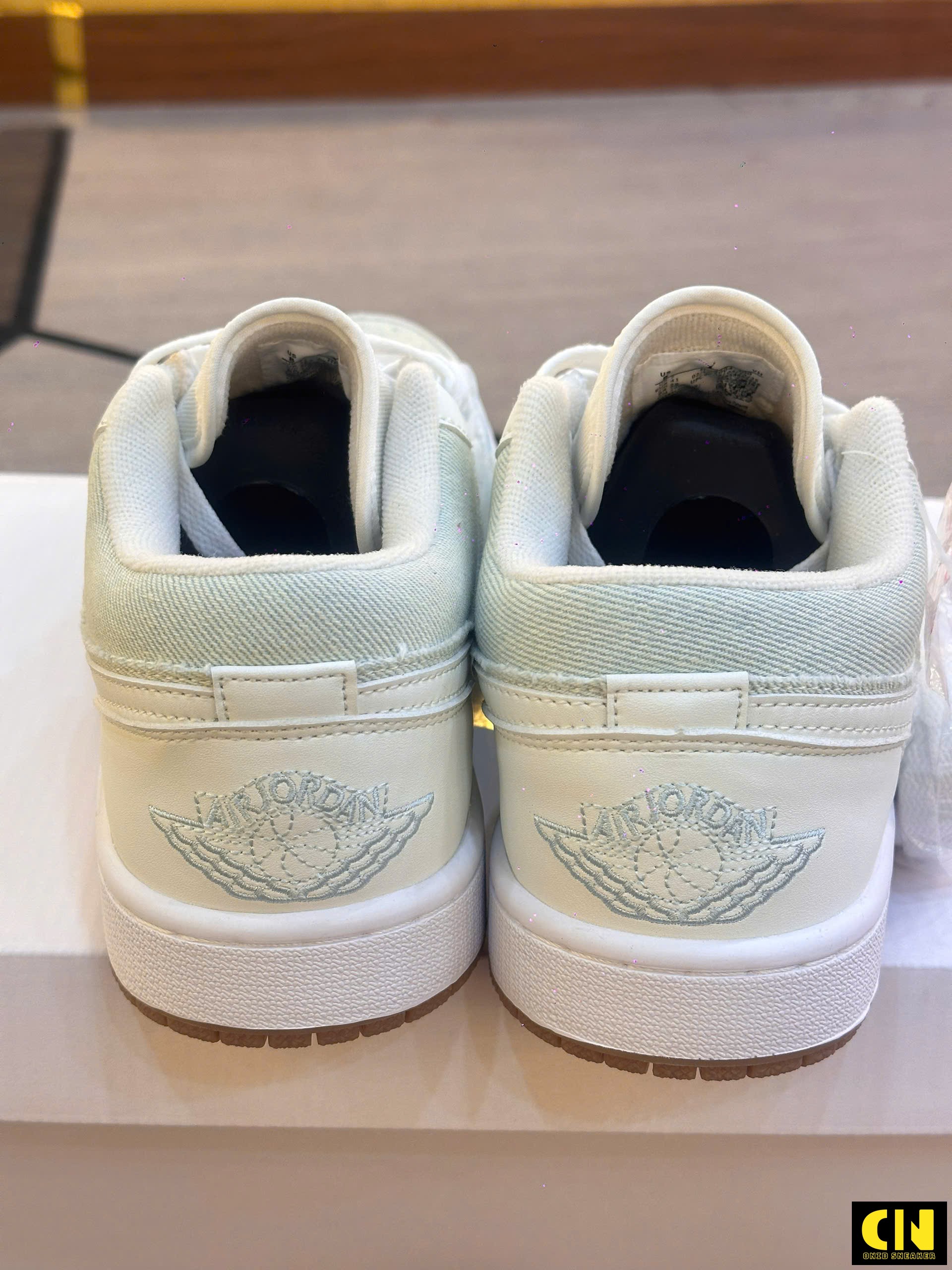 Giày Jd1 Cổ Thấp Panda Denim Xám Trắng Giày JD1 Cổ Thấp Panda Denim Xám Trắng