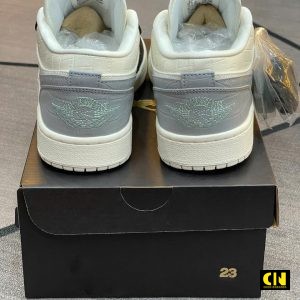 Giay Jd1 Co Thap Sail Light Smoke Grey Black White Giày JD1 Cổ Thấp Sail Light Smoke Grey Black White