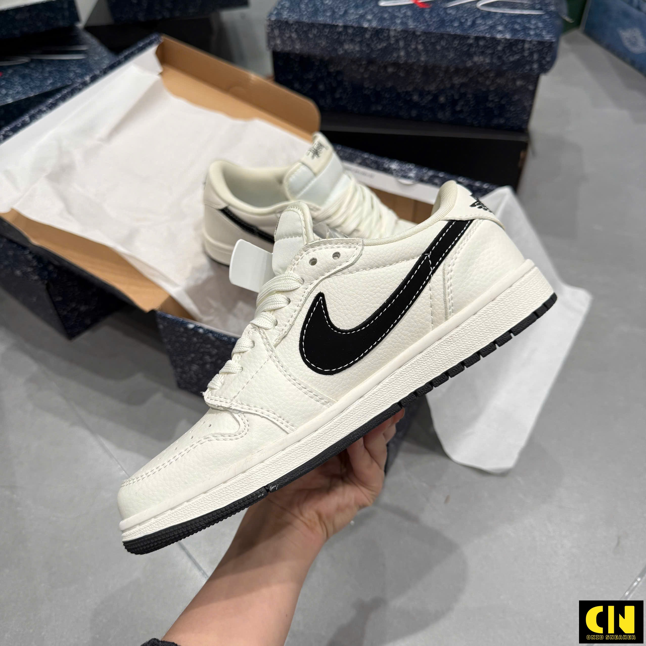 Giày Jd1 Travis Scott Stussy White Black Full Box Giày JD1 Travis Scott Stussy White Black Full Box