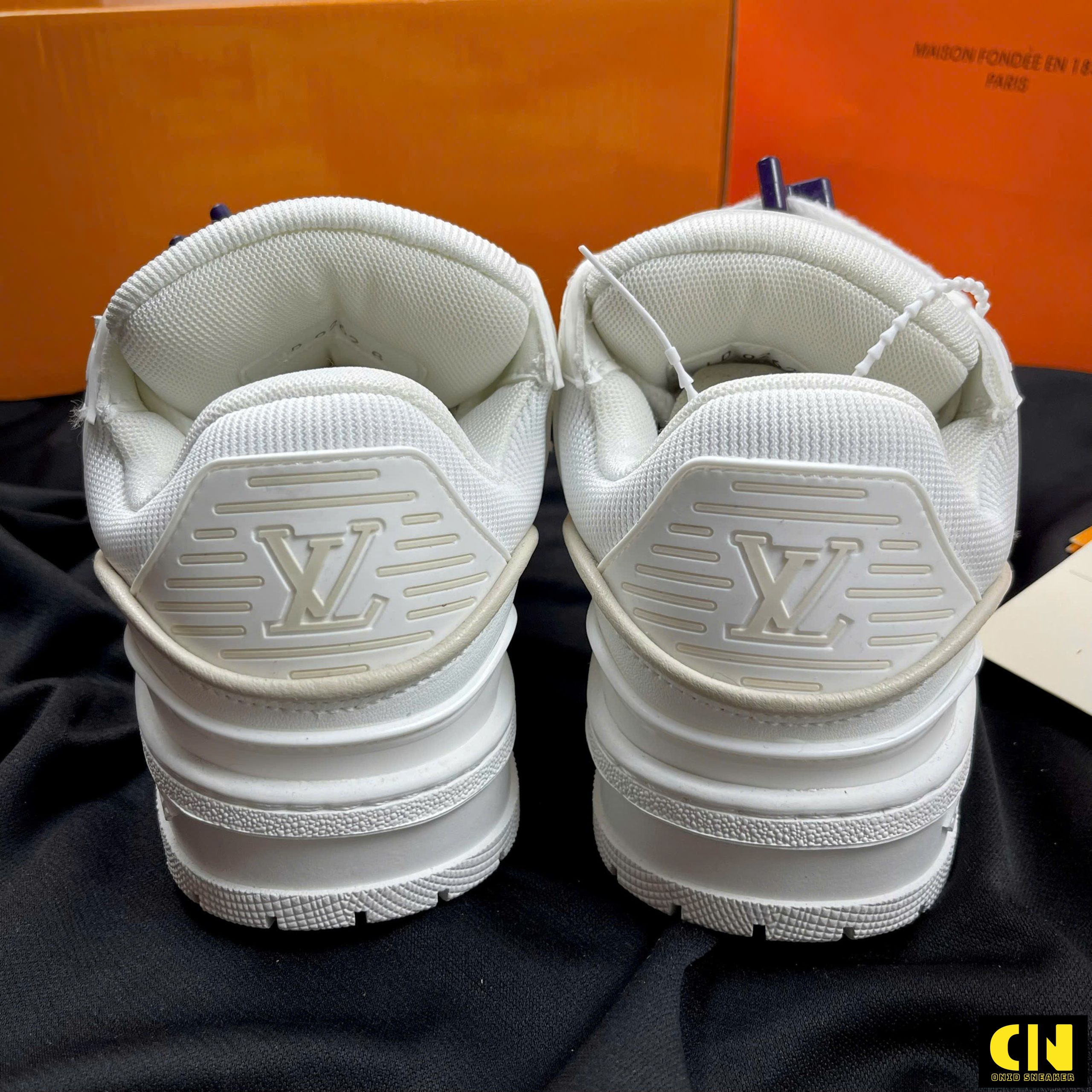 Giày Louis Vuitton Lv Trainer Maxi White Cream Fullbox Giày Louis Vuitton LV Trainer Maxi White Cream FullBox