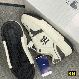 Giay Mlb Chunky Liner Phoi Vai Denim Den Xam Giày MLB Chunky Liner Phối Vải Denim Đen Xám