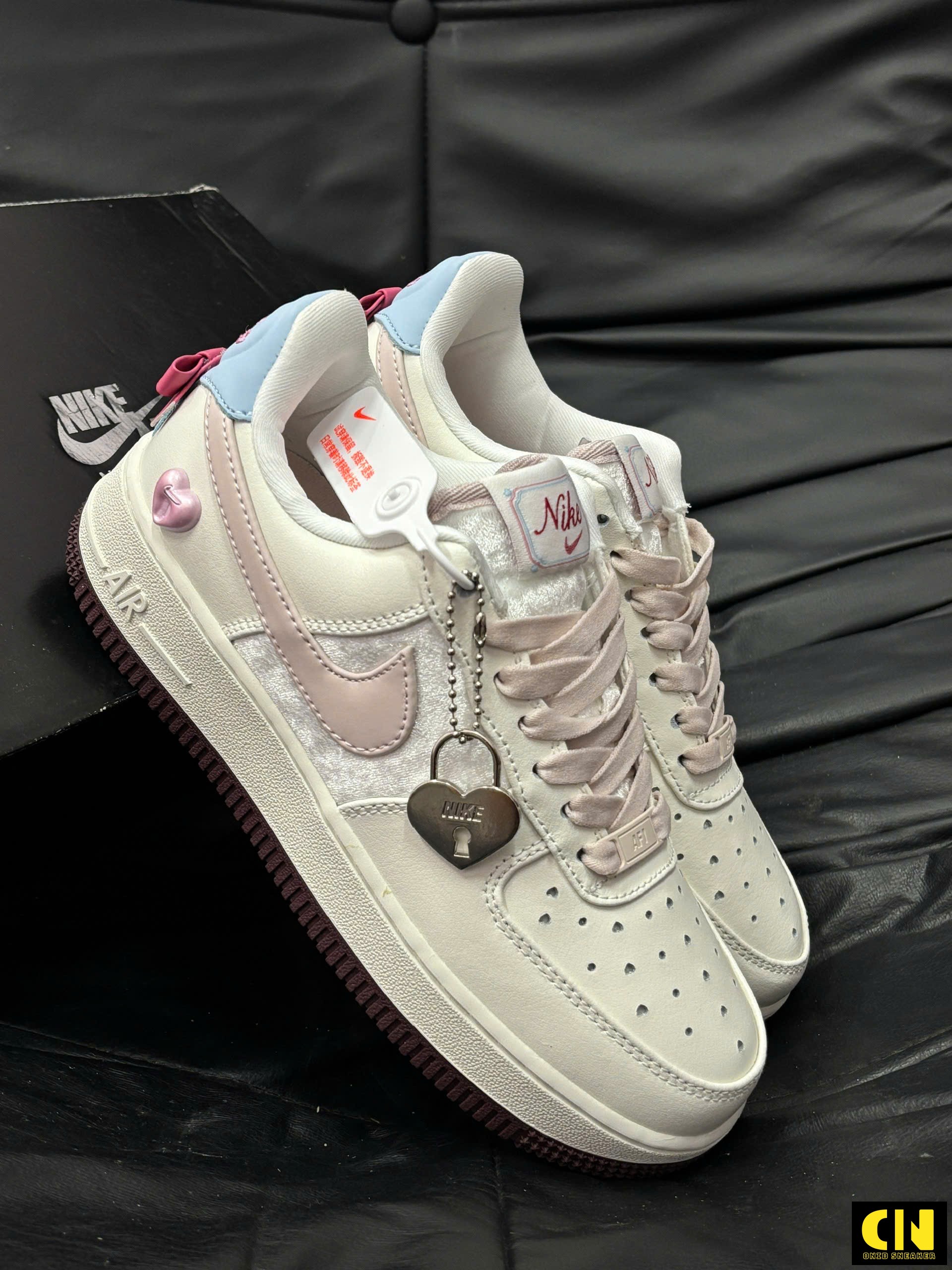 Giày Nike Air Force 1 Valentine Trắng Hồng Xanh Giày Nike Air Force 1 Valentine Trắng Hồng Xanh
