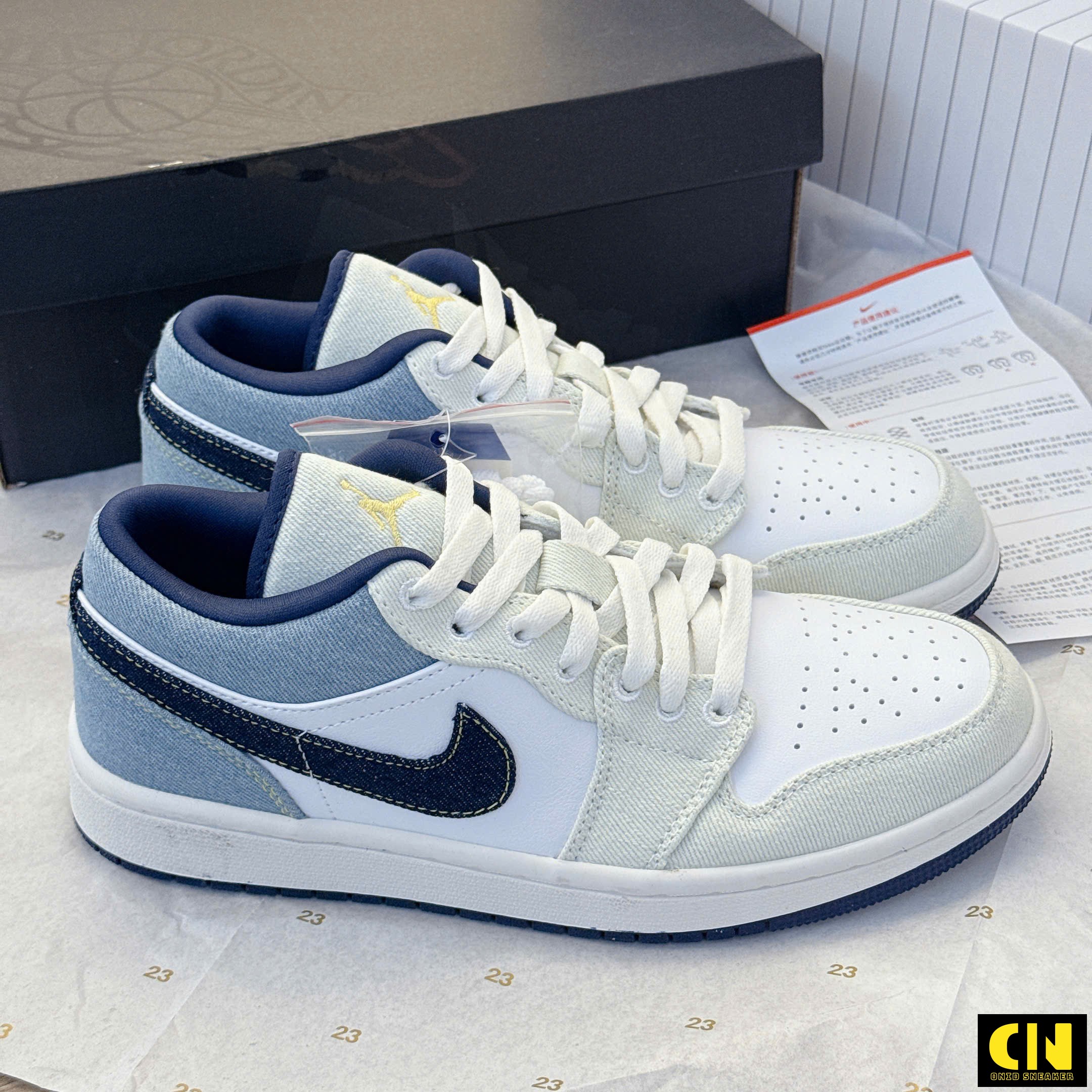 Giày Nike Air Jordan 1 Low Se Light Denim Giày Nike Air Jordan 1 Low SE Light Denim