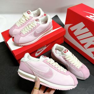 Giay Nike Cortez Pink White Valentine Edition Chuan Dep Fullbox Giày Nike Cortez Pink White Valentine Edition Chuẩn Đẹp Fullbox
