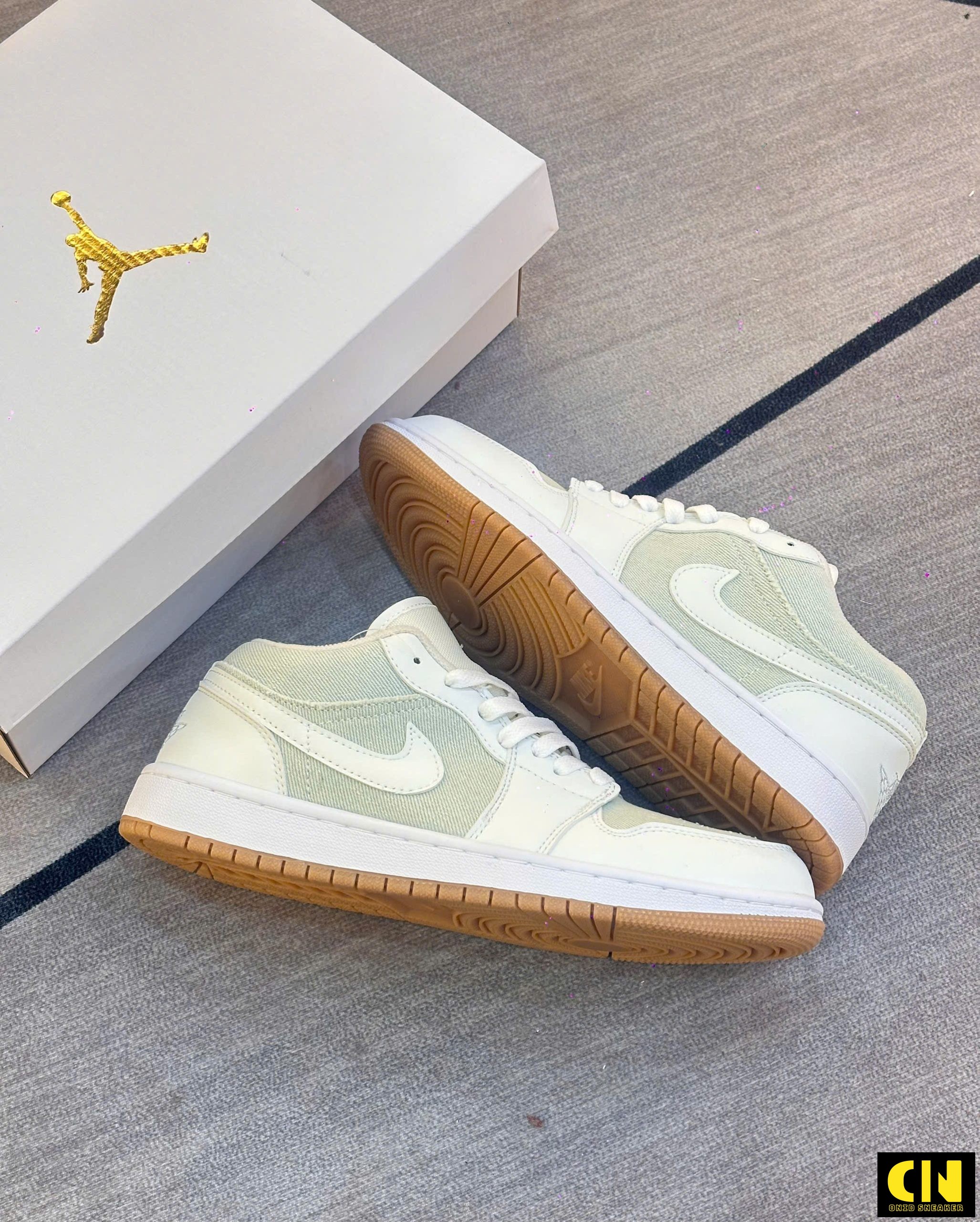 Giày Nike Jordan 1 Low Panda Denim Xám Trắng Giày Nike Jordan 1 Low Panda Denim Xám Trắng