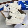 Giay Adidas Originals Superstar Sneakers Creamy Giày Adidas Originals Superstar Sneakers Creamy