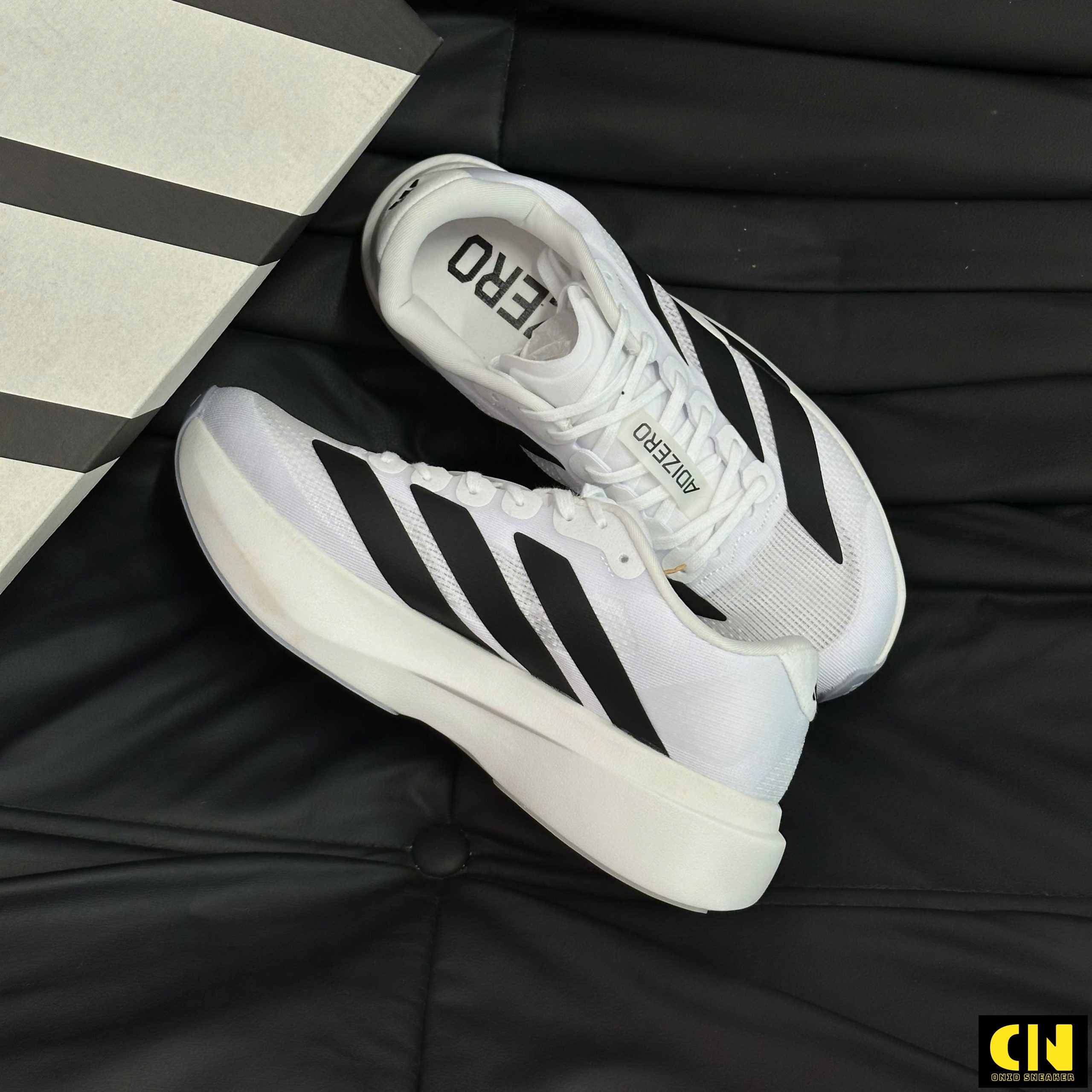 Giày Chạy Adizero Evo Sl White Black Trắng Đen Giày Chạy Adizero Evo SL White Black Trắng Đen