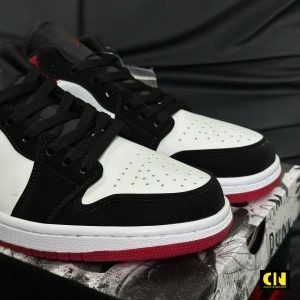 Giay Jd1 Co Thap Black Toe 2025 Streetwear Essential Giày JD1 Cổ Thấp Black Toe 2025 Streetwear Essential
