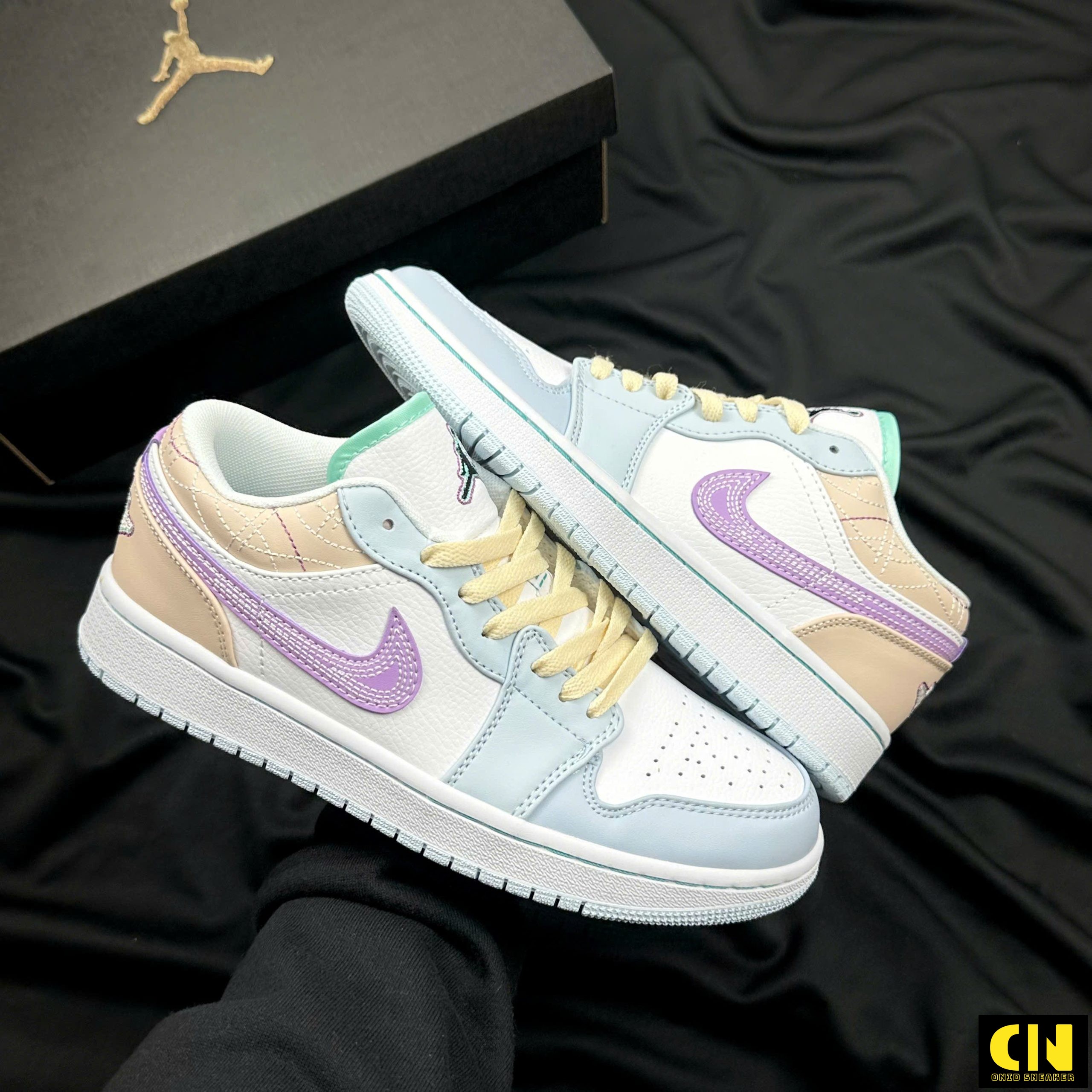 Giày Jordan 1 Low Multi Color Phối Màu Sashiko Xanh Hồng Giày Jordan 1 Low Multi Color Phối Màu Sashiko Xanh Hồng