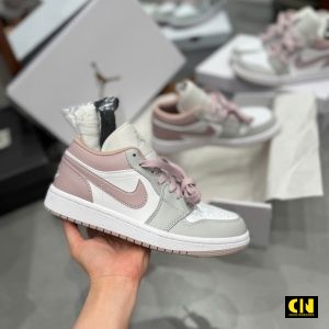 Giay Jordan 1 Low Particle Rose Giày Jordan 1 Low Particle Rose