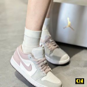 Giay Jordan 1 Low Particle Rose Mau Hong Trang Giày Jordan 1 Low Particle Rose Màu Hồng Trắng