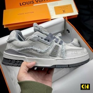 Giay Lv Trainer White Grey Denim Like Auth Giày LV Trainer White Grey Denim Like Auth
