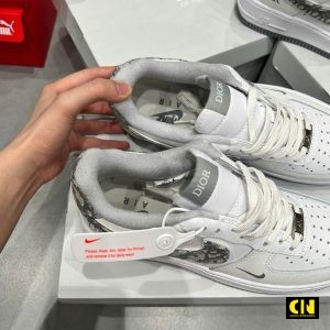 Giay Nike Air Force 1 Dior Trang Xam Hoa Tiet Giày Nike Air Force 1 Dior Trắng Xám Họa Tiết