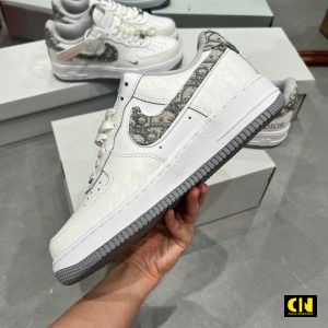 Giay Nike Air Force 1 Dior Trang Xam Onid Sneaker Giày Nike Air Force 1 Dior Trắng Xám Onid Sneaker