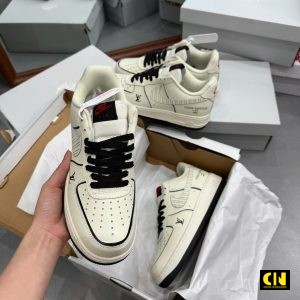 Giay Nike Air Force 1 Lv Trang Kem Onid Sneaker Giày Nike Air Force 1 LV Trắng Kem Onid Sneaker