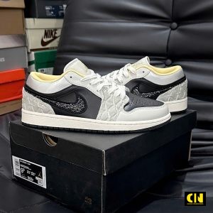 Giay Nike Jordan 1 Low Beaded Swoosh Giày Nike Jordan 1 Low Beaded Swoosh