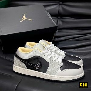 Giay Nike Jordan 1 Low Beaded Swoosh Xam Den Giày Nike Jordan 1 Low Beaded Swoosh Xám Đen