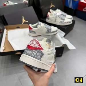 Giay Nike Jordan 1 Low Travis Scott Dior Like Auth Giày Nike Jordan 1 Low Travis Scott Dior Like Auth