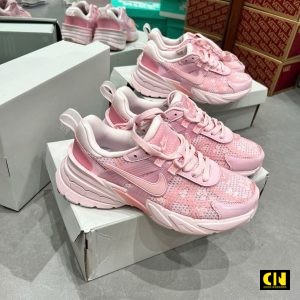 Giay Nike V2K Run Mau Hong Pink Foam Giày Nike V2K Run Màu Hồng Pink Foam