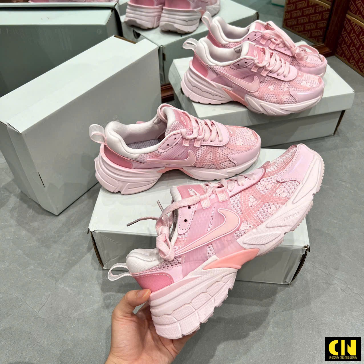 Giày Nike V2K Run Pink Foam Like Auth Giày Nike V2K Run Pink Foam Like Auth