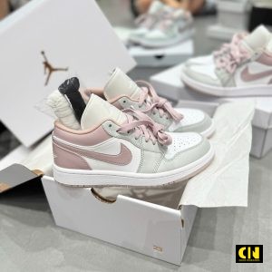 Giay Sneaker Nike Jordan 1 Low Particle Rose Giày Sneaker Nike Jordan 1 Low Particle Rose