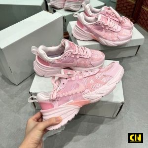 Giay Sneaker Nike V2K Run Pink Foam Giày Sneaker Nike V2K Run Pink Foam