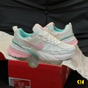 Giay Sneaker Nike V2K Run Xanh Ngoc Hong Trang Giày Sneaker Nike V2K Run Xanh Ngọc Hồng Trắng