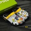 Dep Crocs Classic Clog The Simpsons Dép Crocs Classic Clog The Simpsons