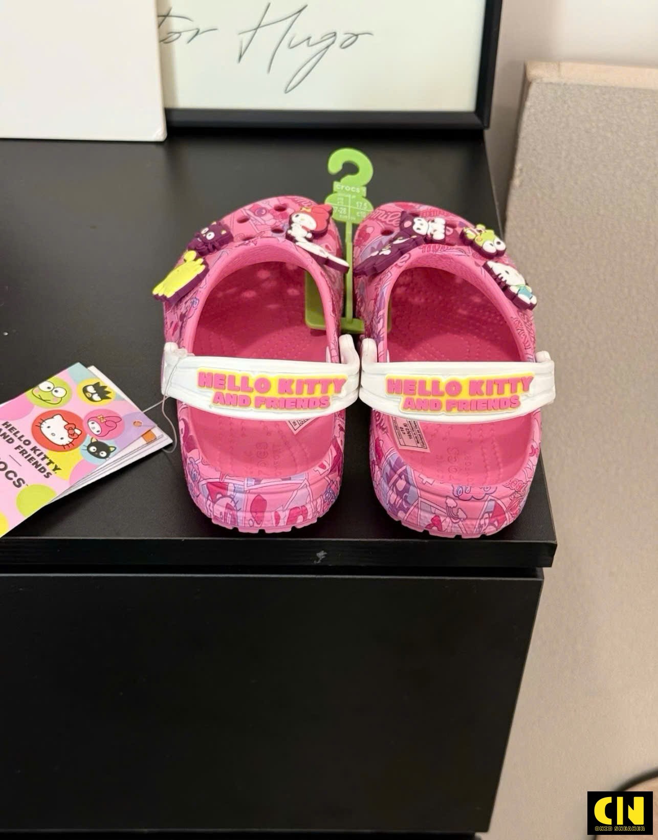 Dép Crocs Hello Kitty Full Box Hồng Dép Crocs Hello Kitty Full Box Hồng