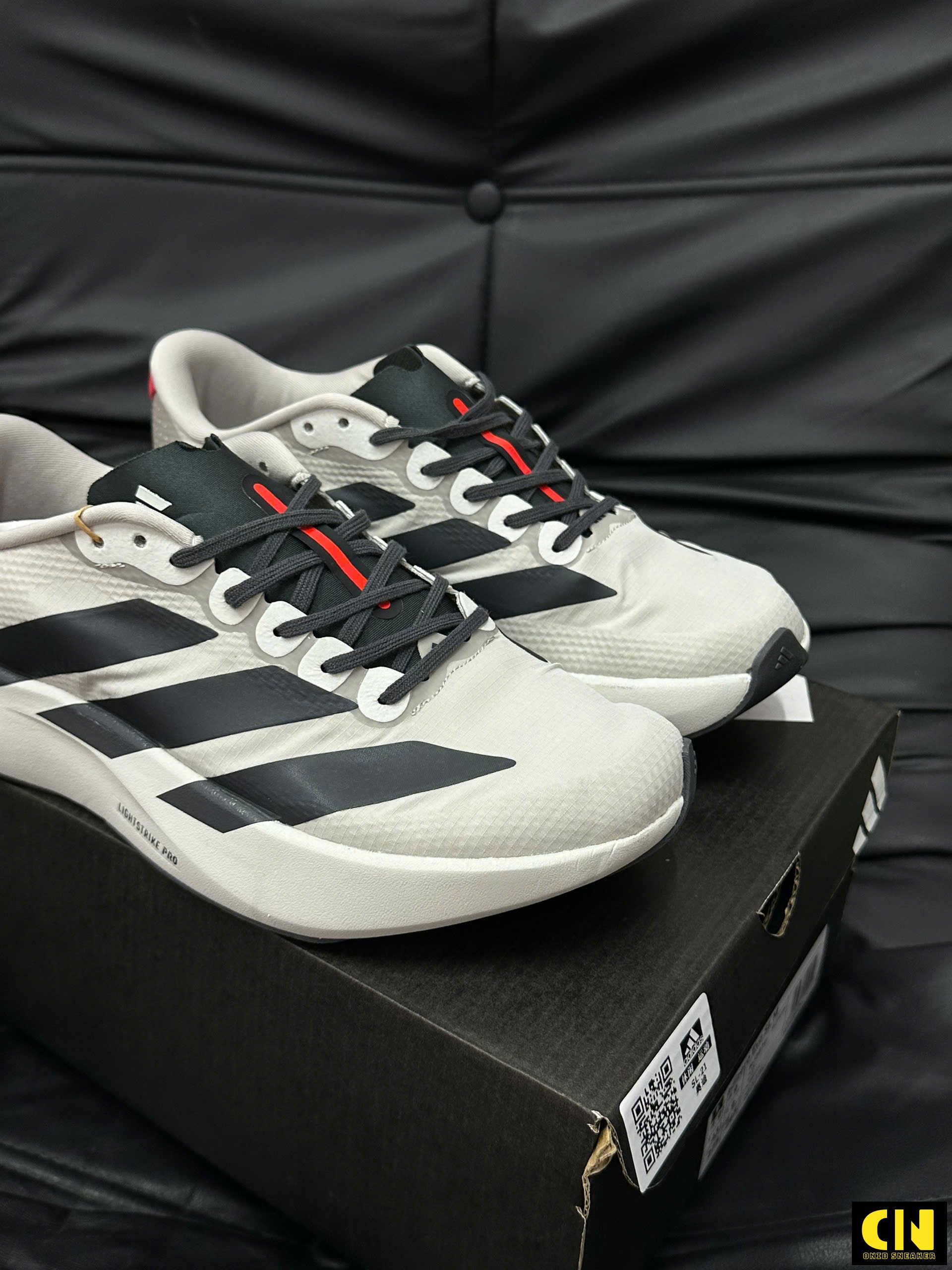 Giày Adidas Adizero Evo Sl Đẳng Cấp Giày Chạy Siêu Nhẹ Màu Đen Xám Giày Adidas Adizero Evo SL Đẳng Cấp Giày Chạy Siêu Nhẹ Màu Đen Xám