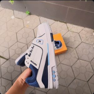 Giay Louis Vuitton Lv Trainer White Blue Trang Xanh Giày Louis Vuitton LV Trainer White Blue Trắng Xanh