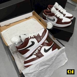 Giay Nike Air Jordan 1 Low Gs Dark Pony Giày Nike Air Jordan 1 Low GS Dark Pony