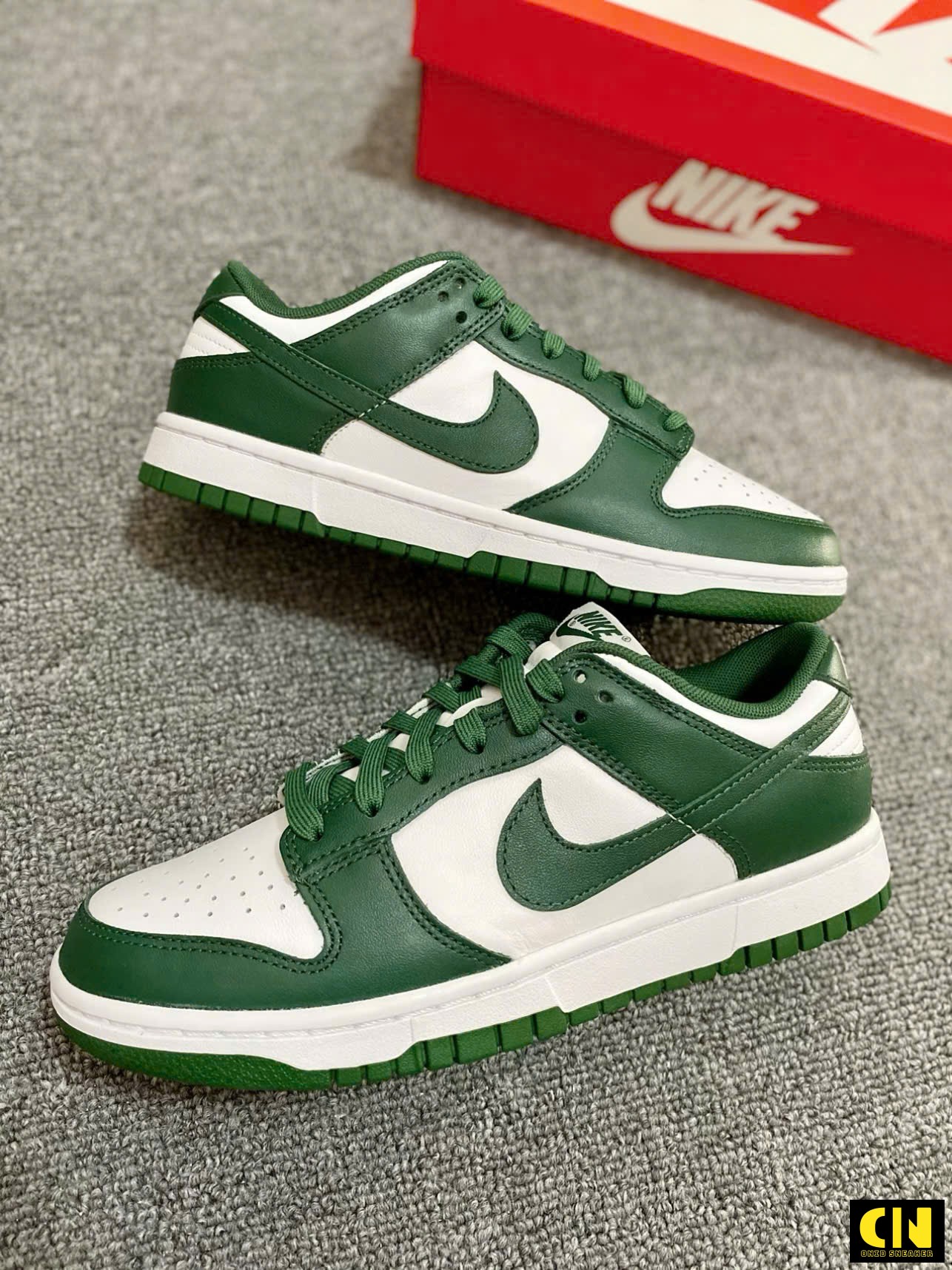 Giày Thể Thao Nike Dunk Low Michigan State Trắng Xanh Lá Giày Thể Thao Nike Dunk Low Michigan State Trắng Xanh Lá