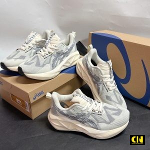 Giay Asics Classic Novablast 5 Mau Oatmeal Grey Giày Asics Classic Novablast 5 Màu Oatmeal Grey
