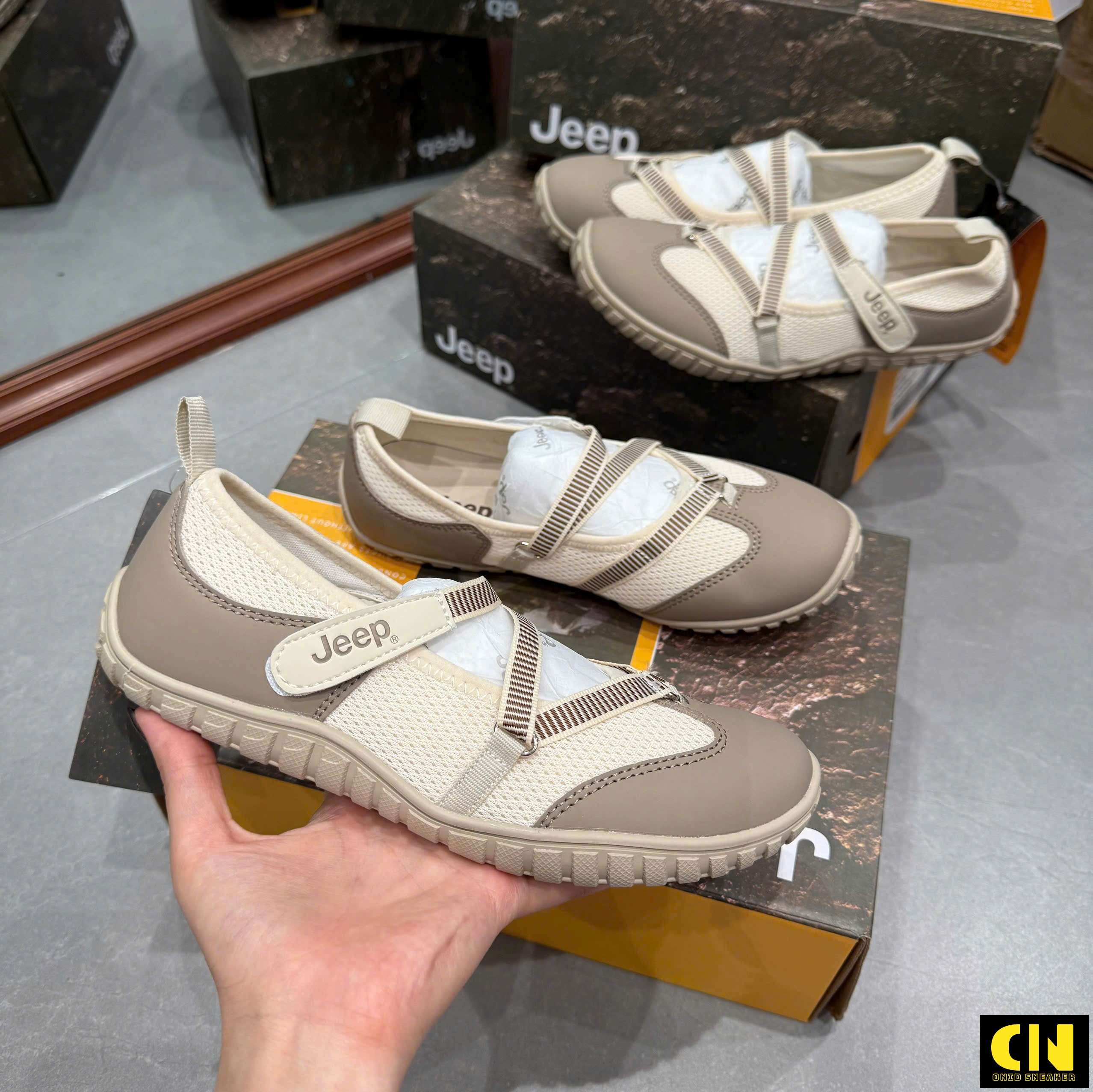 Giày Búp Bê Jeep Màu Trắng Kem Giày Búp Bê Jeep Màu Trắng Kem