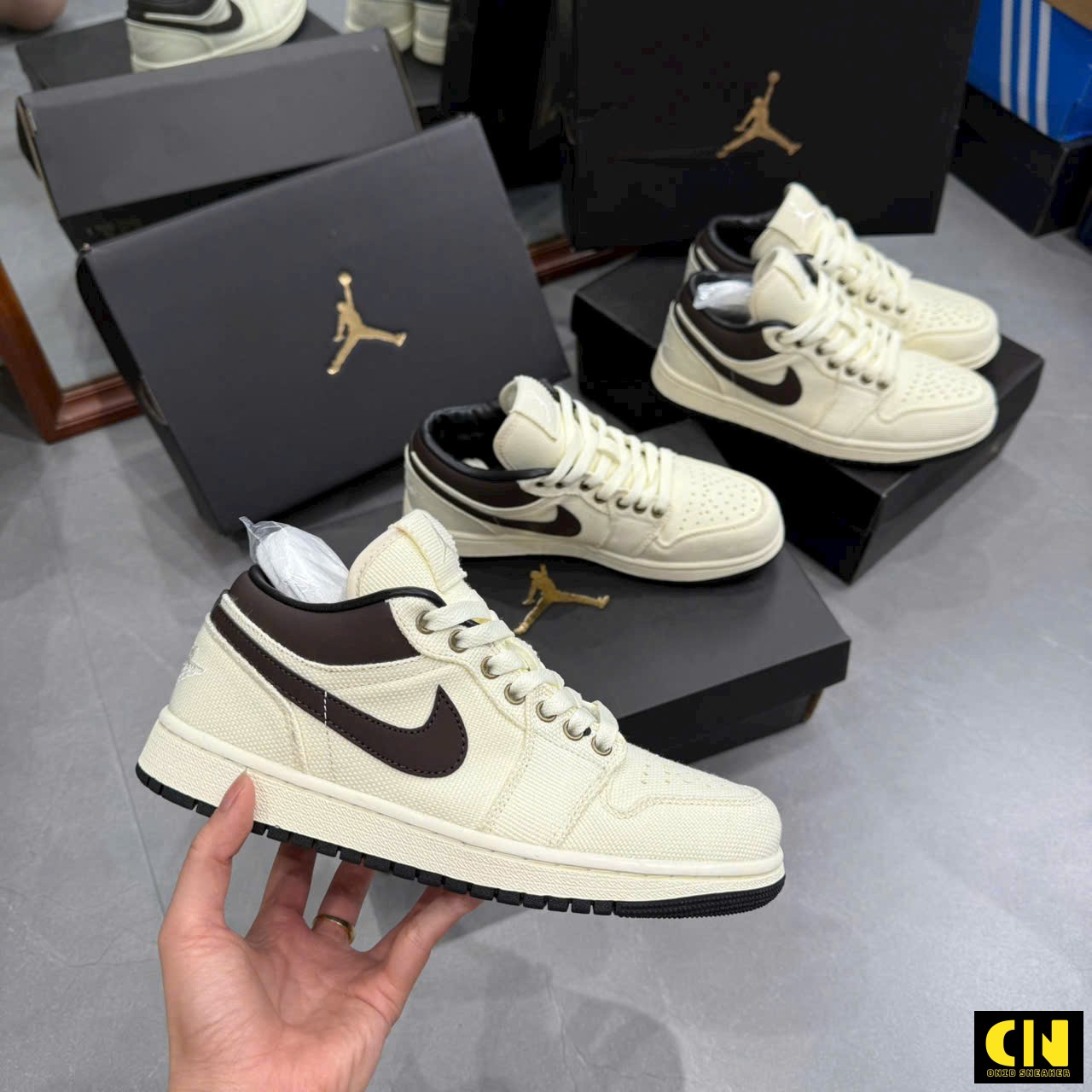 Giày Jordan 1 Low Pale Ivory Baroque Brown Giày Jordan 1 Low Pale Ivory Baroque Brown