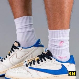 Giay Jordan 1 Low Travis Scott Mau Xanh Blue Swoosh Nguoc Giày Jordan 1 Low Travis Scott Màu Xanh Blue Swoosh Ngược