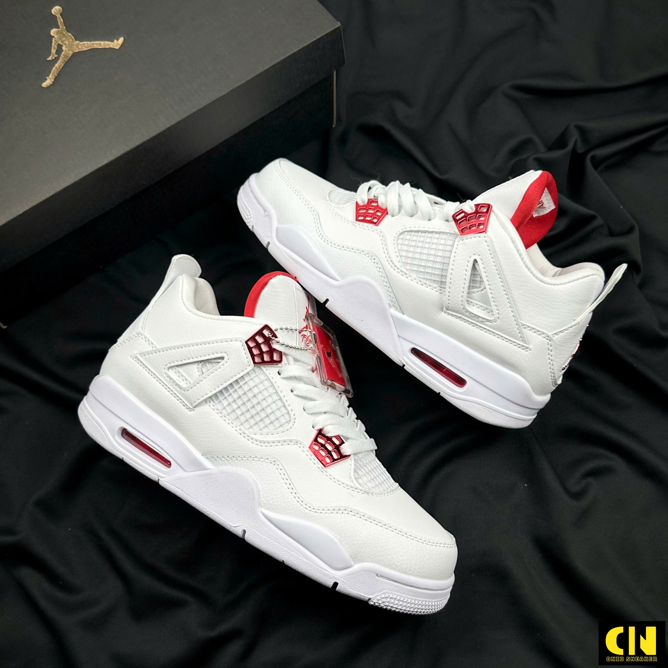 Giày Jordan 4 Màu Trắng Đỏ Giày Jordan 4 Màu Trắng Đỏ
