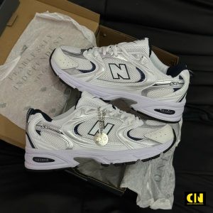 Giay New Balance 530 Mau Trang Bac Soc Xanh Navy Giày New Balance 530 Màu Trắng Bạc Sọc Xanh Navy