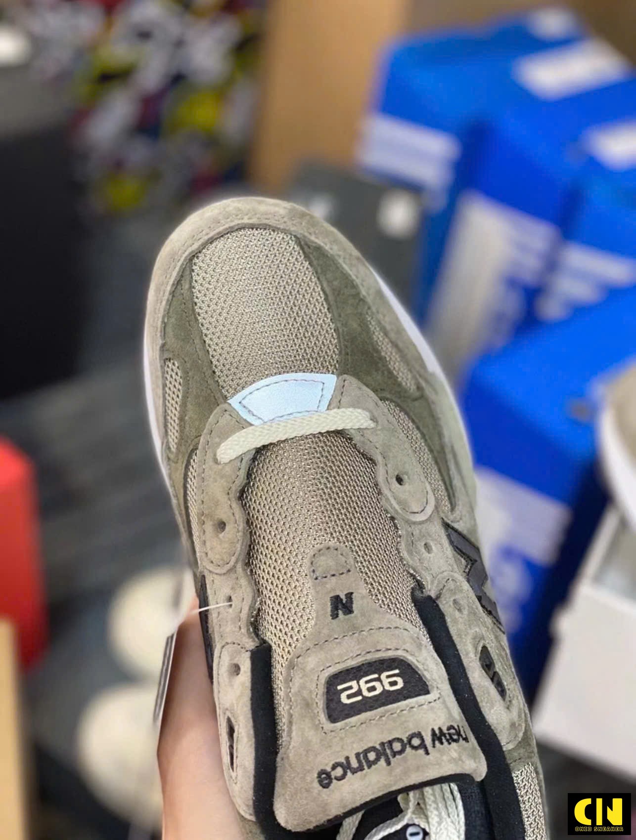 Giày New Balance 992 Jjjjound Nâu Bạc Giày New Balance 992 JJJJound Nâu Bạc