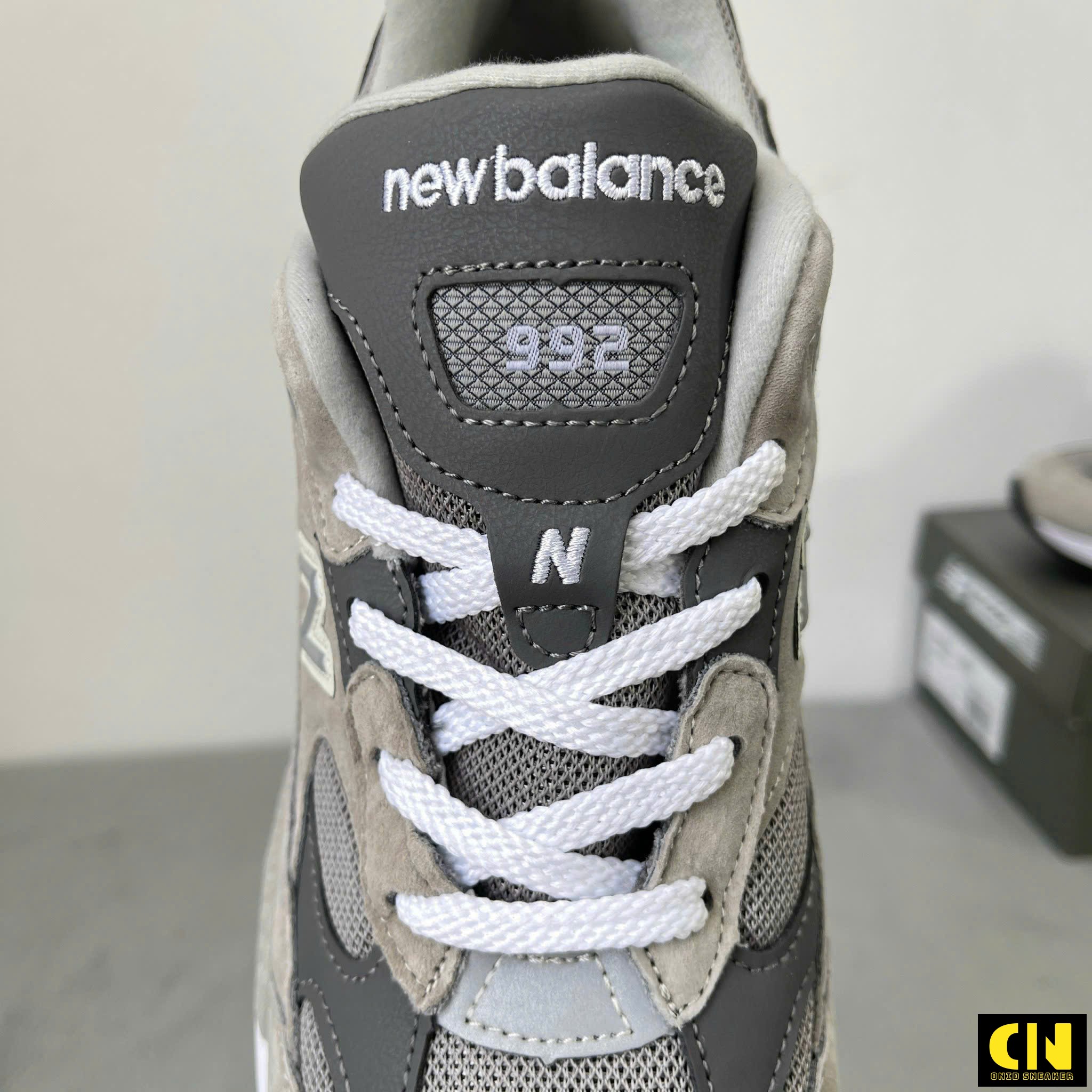 Giày New Balance Cổ Thấp Màu Xám Giày New Balance Cổ Thấp Màu Xám