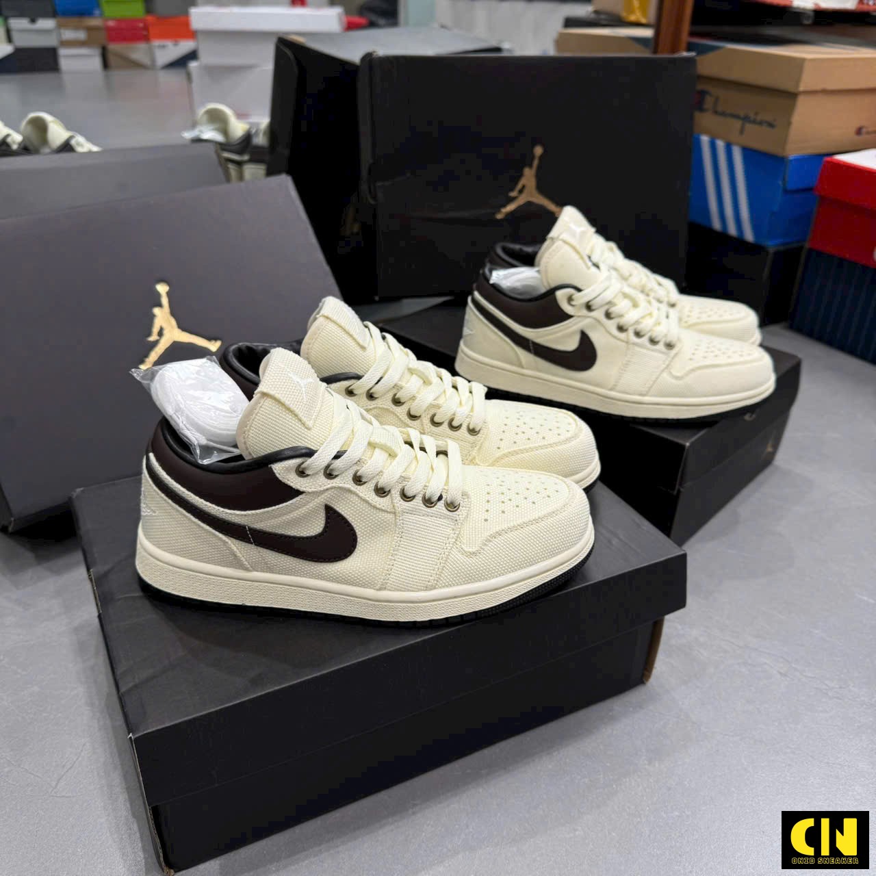 Giày Nike Air Jordan 1 Cổ Thấp Màu Trắng Ngà Nâu Giày Nike Air Jordan 1 Cổ Thấp Màu Trắng Ngà Nâu