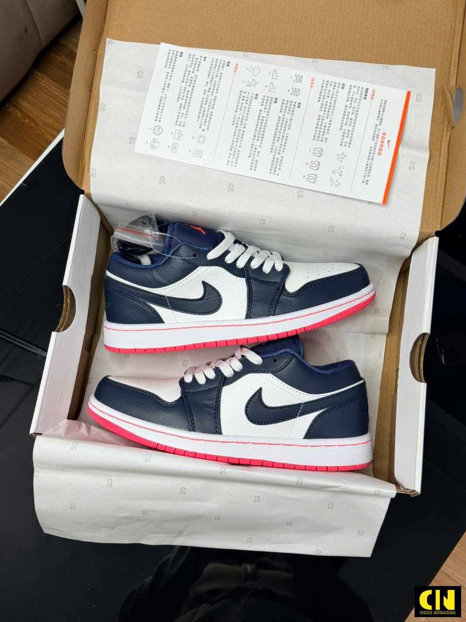 Giày Nike Air Jordan 1 Low Obsidian Ember Glow Giày Nike Air Jordan 1 Low Obsidian Ember Glow