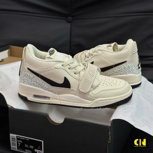 Giay Nike Air Jordan 312 Low Mau Trang Kem Giày Nike Air Jordan 312 Low Màu Trắng Kem