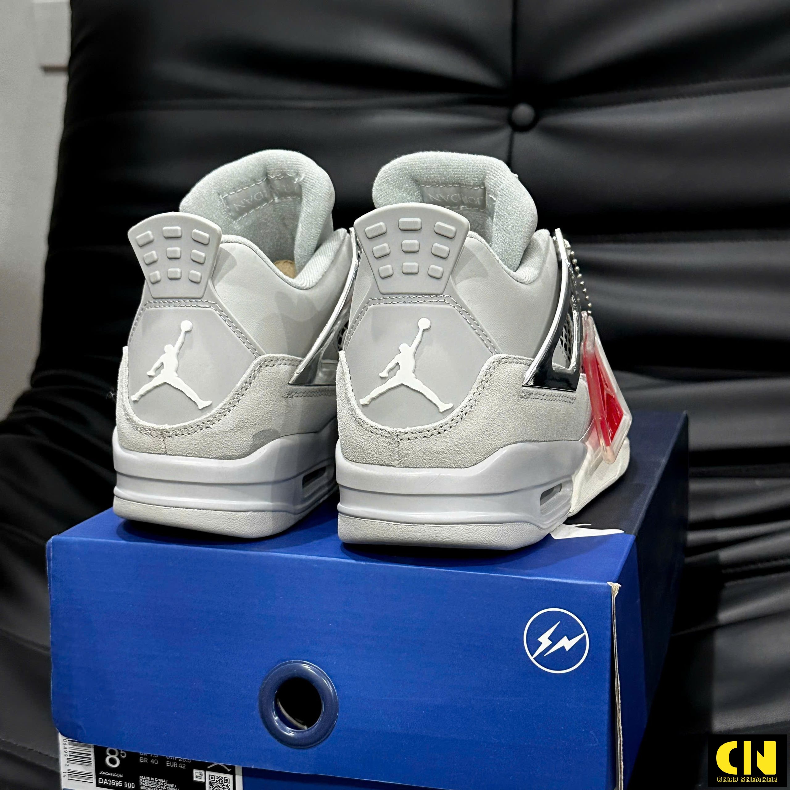 Giày Nike Air Jordan 4 Màu Xám Gray Silver Giày Nike Air Jordan 4 Màu Xám Gray Silver