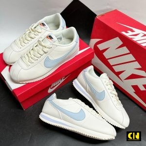 Giay Nike Cortez Co Thap Mau Trang Soc Xanh Nhat Giày Nike Cortez Cổ Thấp Màu Trắng Sọc Xanh Nhạt