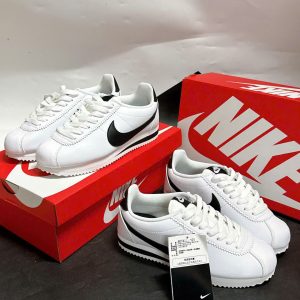 Giay Nike Cortez Mau Trang Soc Den Da Tron Giày Nike Cortez Màu Trắng Sọc Đen Da Trơn